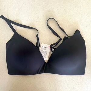 Lululemon Take Shape Bra NWT 36B